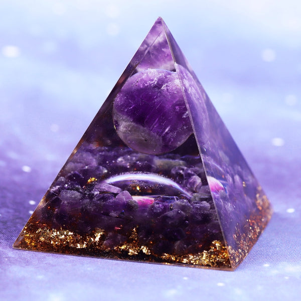 Glow In The Dark Orgone Healing Pyramid with Amethyst Sphere